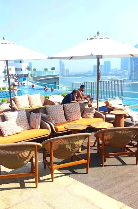 דובאי Amazing Apartment With Infinity Pool מראה חיצוני תמונה